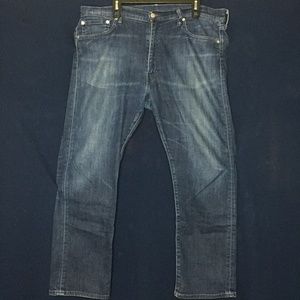 Levi 613 (Slim Tapered Fit)